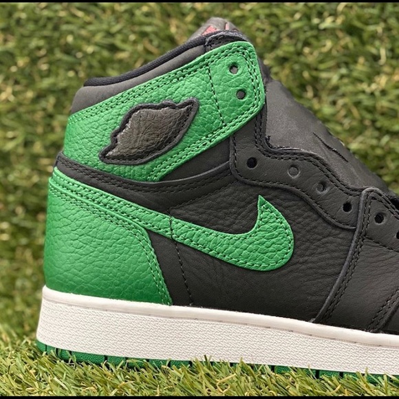 Pine green 1s - Picture 2 of 2